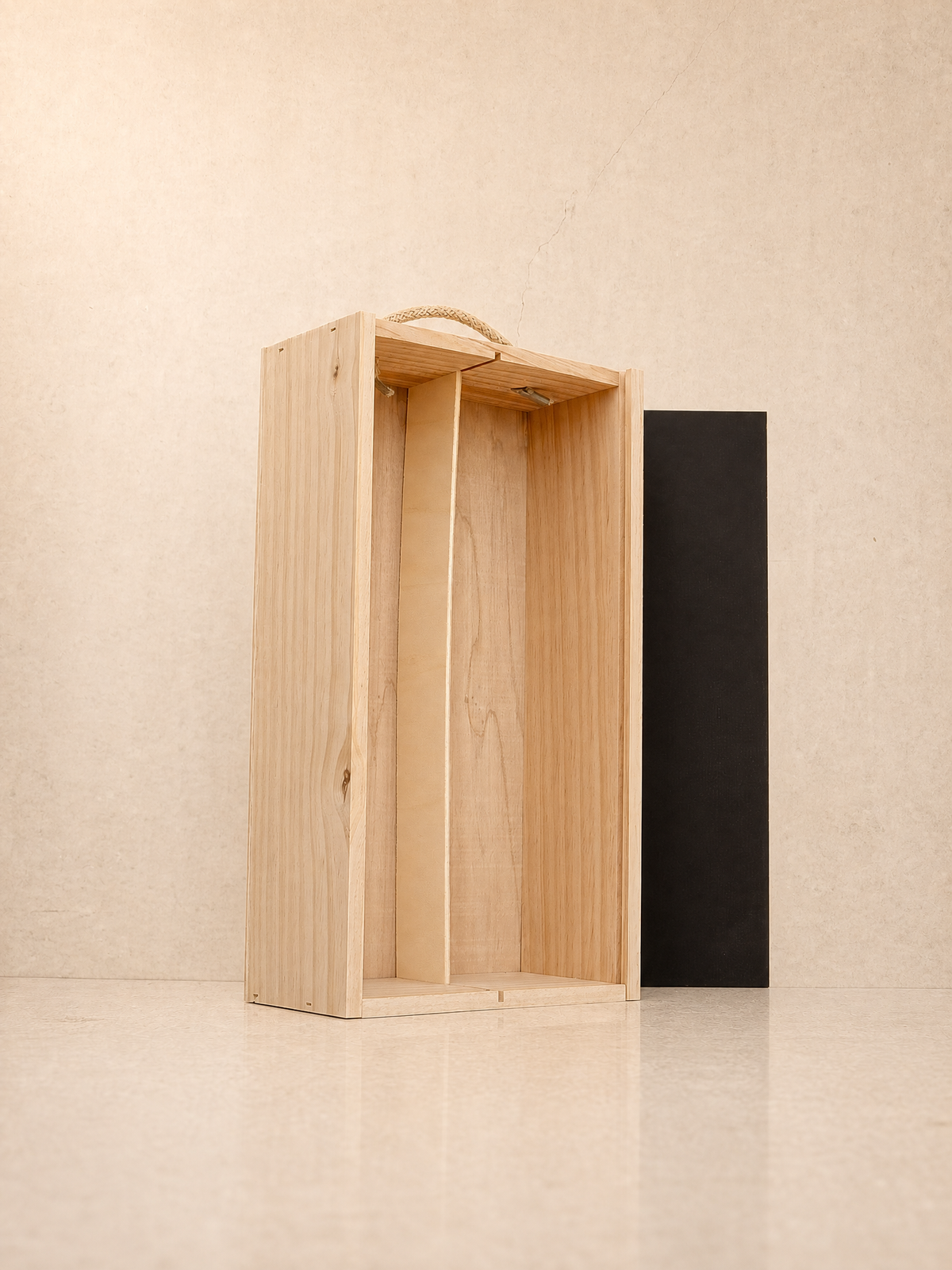 Caja grapada 2 botellas con tapa negra — 4