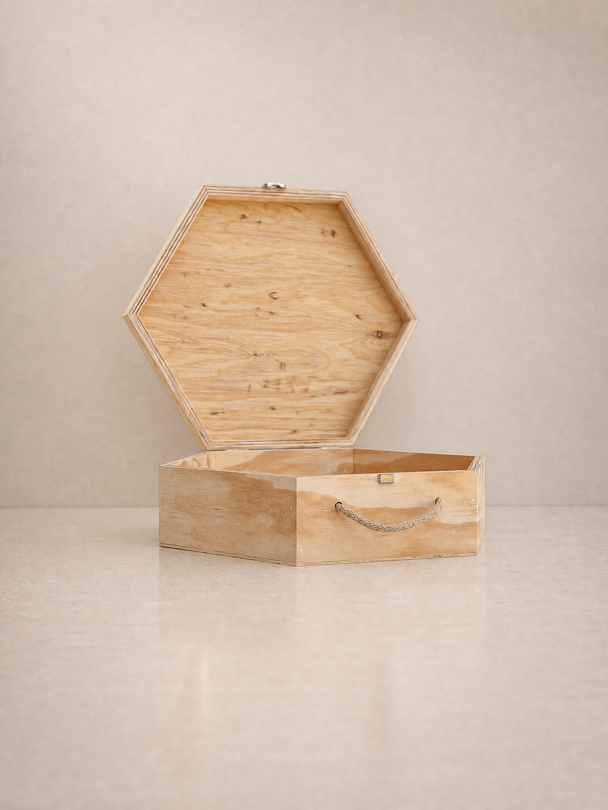 Maletín hexagonal — 1