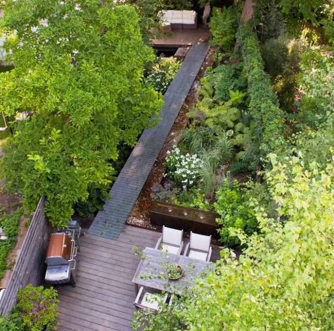 Un jardín alargado en Toronto