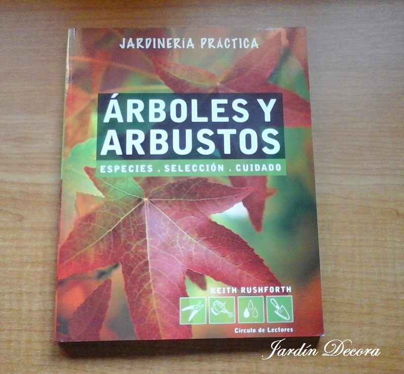 Árboles y arbustos, libro