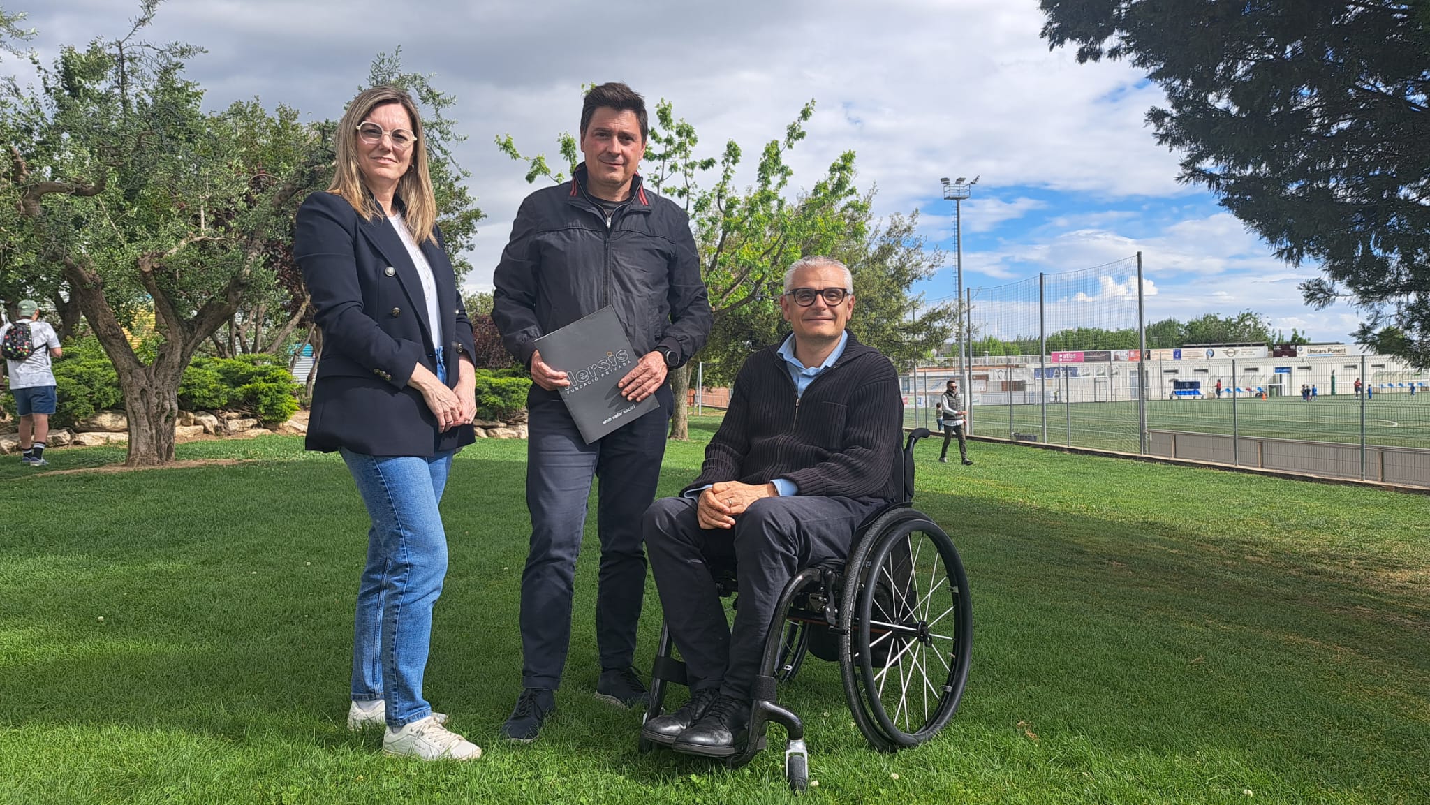 Representants municipals de l'Ajuntament de Torrefarrera amb el gerent d’Ilersis, Isaac Casanovas.