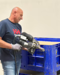 Carlos Burgués: “Reparar el plàstic pot suposar fins a un 70% d’estalvi respecte a la fabricació d’una peça nova”
